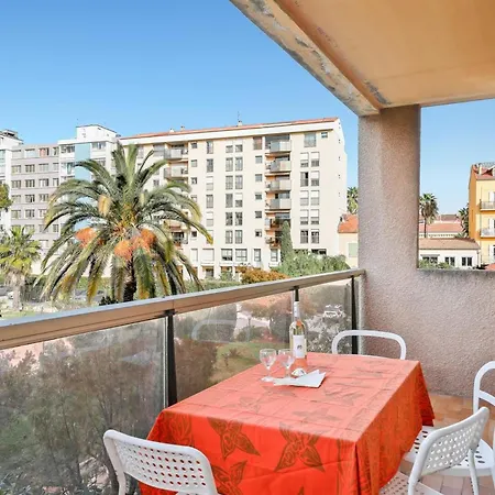 In With Swimming Pool And Balcony Apartmán Hyères